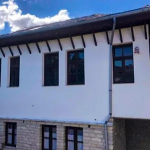 Miziriguesthouse Gjirokaster
